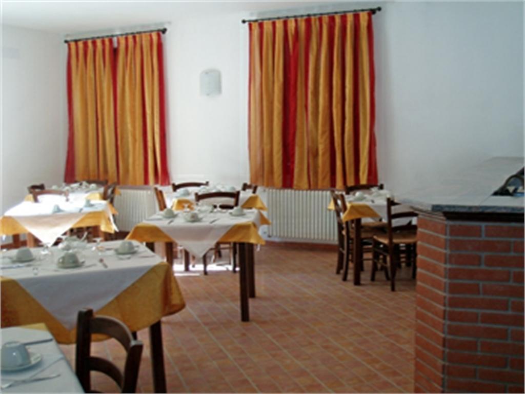 Hotel Bellagio Ovada Kültér fotó