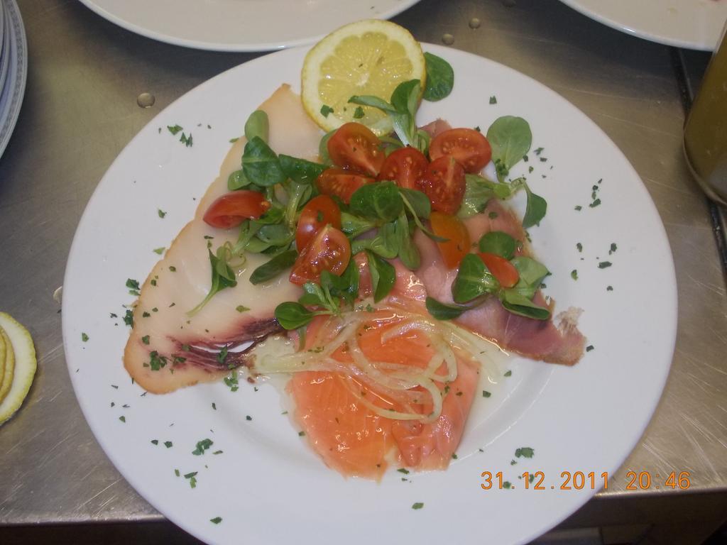 Hotel Bellagio Ovada Kültér fotó