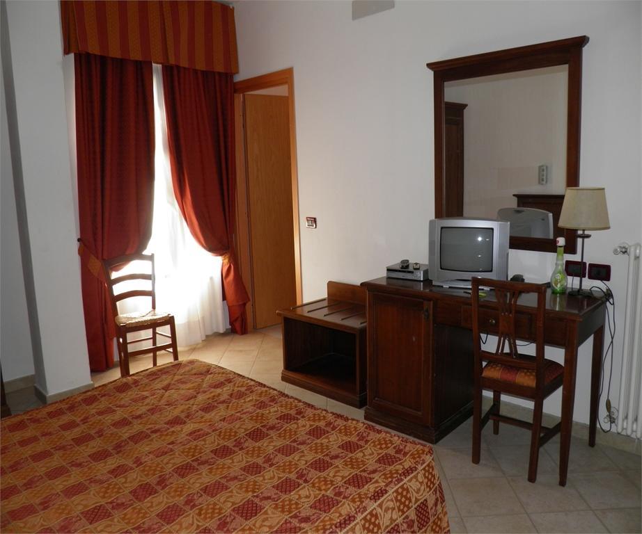 Hotel Bellagio Ovada Kültér fotó